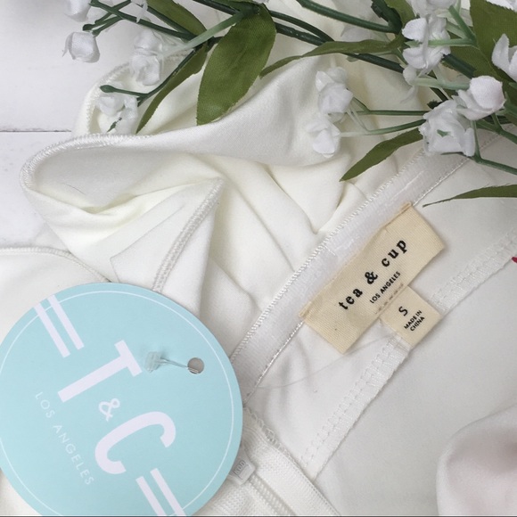 *LAST 2* 70’s Style Ruffle & Flare Jumpsuit - Picture 6 of 8